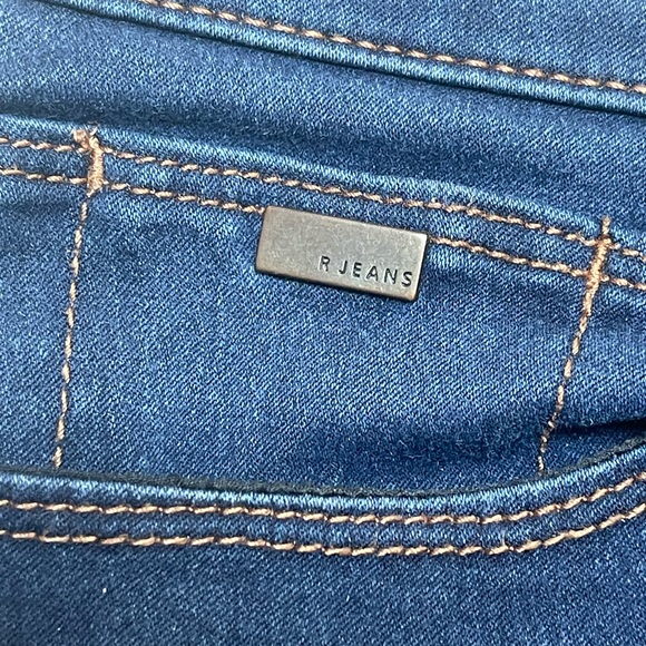 R Jeans the signature soft .in great condition - Picture 4 of 7